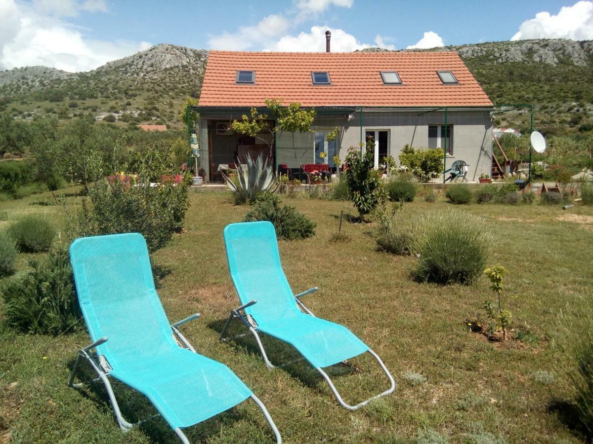 B&B Curica Doma Donje Polje Buitenkant foto
